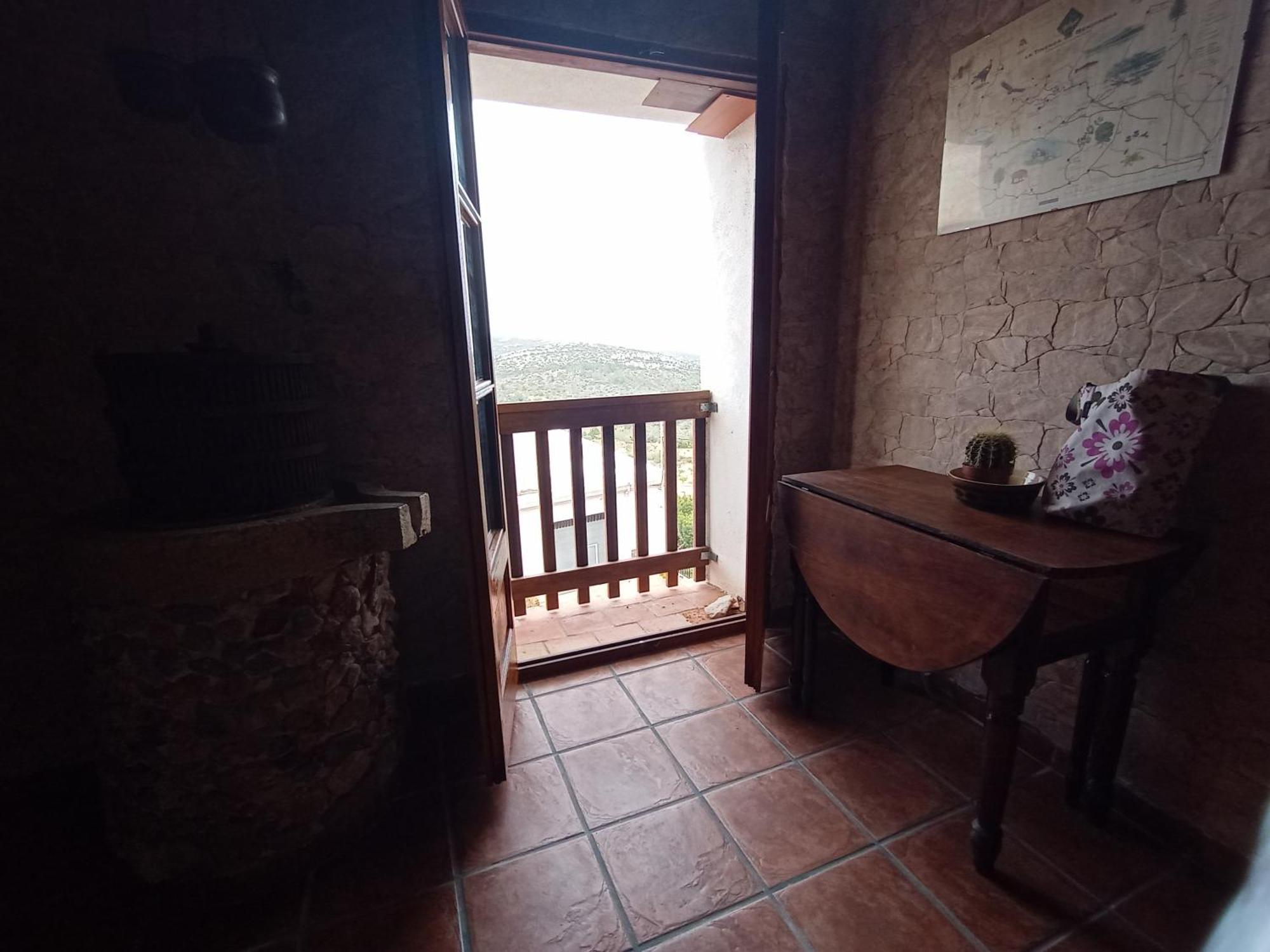 Tranquil And Spacious Townhouse In Historical And Picturesque Cervera Del Maestre ภายนอก รูปภาพ